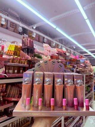 Lip Gloss Amor Anjo Cores separar que estevem disponível