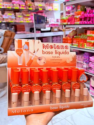 BASE LIQUIDO MELANA CORES SEPARAR QUE ESTEVEM DISPONIVEIS