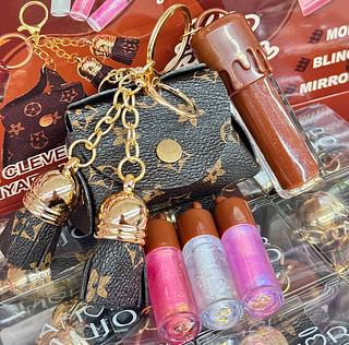 Lip gloss com bolsinha Amor Anjo