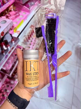Kit pincel com cera de cabelo Cores separar que estevem disponível