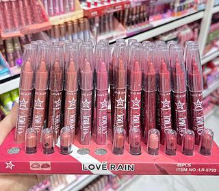 Batom matte Love Rain Cores separar que estevem disponível