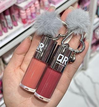 LIP GLOSS COM CHAVEIRO QOIDEN ROSE CORES SEPARAR QUE ESTEVEM DISPONIVEIS
