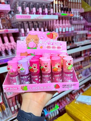 LIP GLOSS CLOVE RAIN CORES SEPARAR QUE ESTEVEM DISPONIVEIS