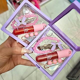 Kit Lip Gloss cores separar que estevem disponíveis