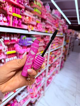 MASCARA PARA CILIO EYELINER CORES SEPARAR QUE ESTEVEM DISPONIVEIS