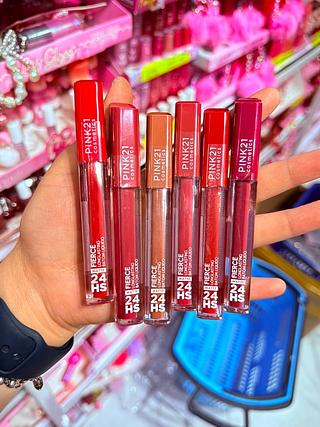 Batom Líquido Fierce Pink 21 cores separar que estevem disponível