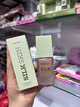 Iluminador líquido Natural Glow Rubyrose ( Pearl Essence)