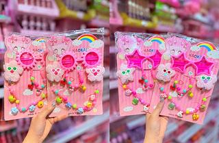 Kit óculos e colar pulseira Infantil Modelos separar que estevem disponíveis