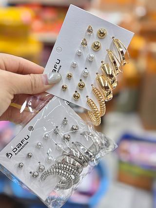 Kit Brincos Dourado e PRATA modelos separar que estevem disponível