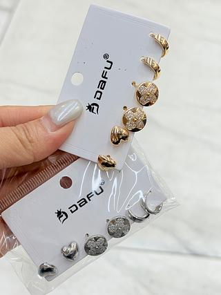Kit Brincos Dourado e PRATA modelos separar que estevem disponíveis