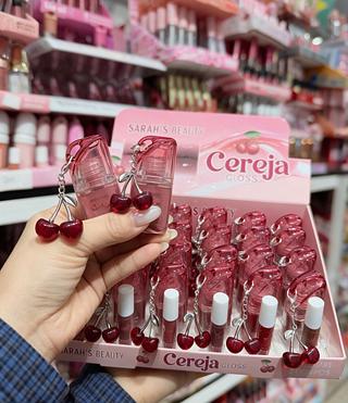 Lip Gloss Cereja Sarah’s Beauty Cores separar que estevem disponível