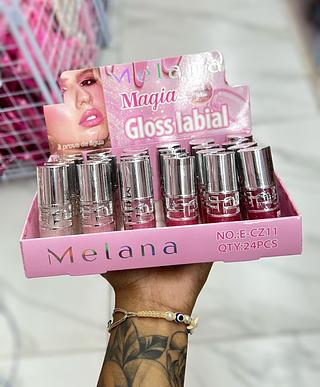 Gloss Labial Melana Cores separar que estevem disponíveis