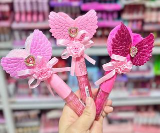 Lip Gloss love Rain Cores separar que estevem disponível