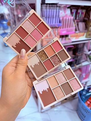 Paleta de sombra Criabelle Cores separar que estevem disponível