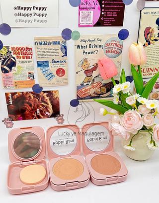 Pó compacto com espelho e esponja bobbi rara ( Cor Sortido )