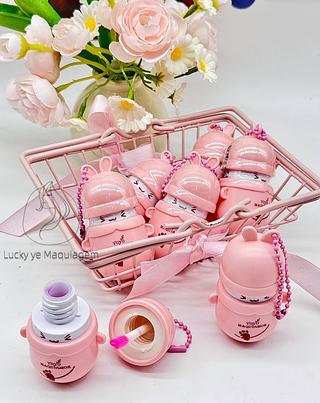 Lip Gloss Yoyomaquiamor ( os cores vai separar que estevem disponíveis)