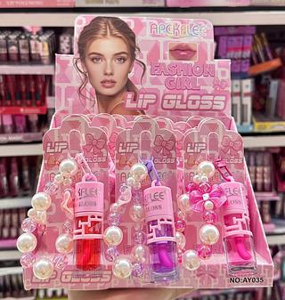 Lip Gloss Com Chaveiro APCKFLEE Cores separar que estevem disponíveis