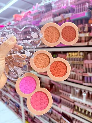 Blush Miss Corina Cores separar que estevem disponível