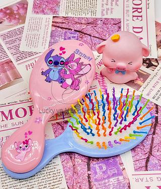 Escova de cabelo Stitich infantil ( Cor Sortido )