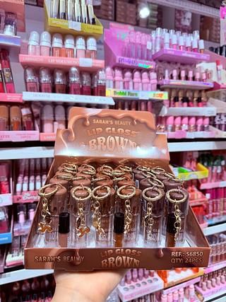 LIP GLOSS Com Chaveiro Sarah’s Beauty Cores separar que estevem disponível
