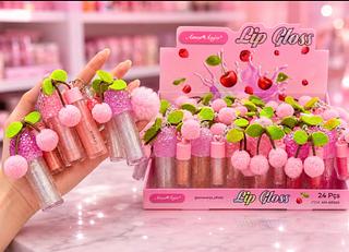 Lip Gloss Com chaveiro Amor Anio Cores separar que estevem disponíveis
