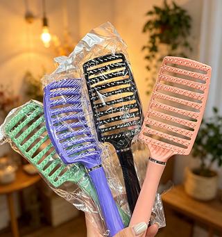 Pente para cabelo cores separar que estevem disponíveis