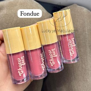 Tint cream Fenzza ( Cor Fondue )