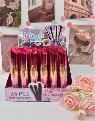 Máscara para cílio YoYomaquiamor vermelho