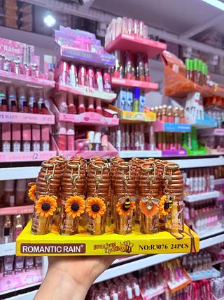 Lip Gloss Mel com chaveiro Romantic Rain