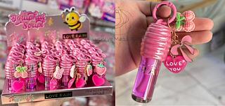 Lip Gloss Com Chaveiro Love Rain Cores separar que estevem disponível