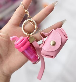 Lip Gloss Com chaveiro Love Rain Cores separar que estevem disponíveis