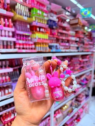 LIP GLOSS SHINE COM CHAVEIRO COELHINHO COCOFLEUR CORES SEPARAR QUE ESTEVEM DISPONIVEIS