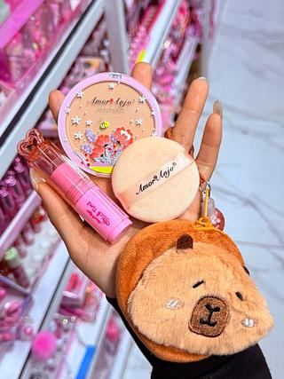 KIT LIP GLOSS E BATOM COM BOLSINHA AMOR ANJO