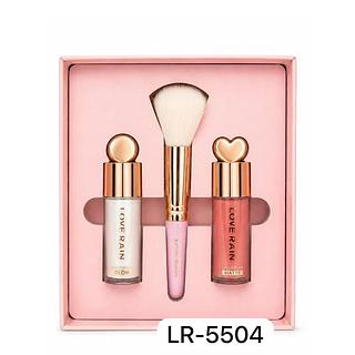 Kit iluminador e Blush e pincel Love Rain