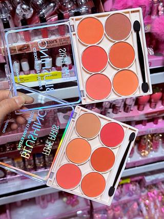 Paleta de Blush Femme Paris Cores separar que estevem disponível