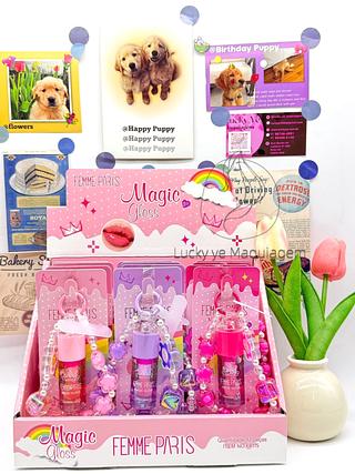 Lip gloss Com chaveiro femme Paris ( Cores separar que estevem disponível)