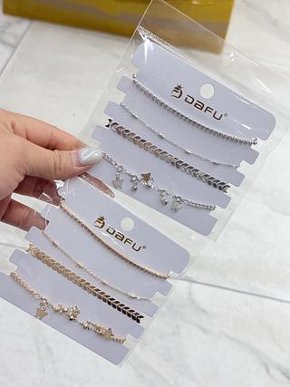 Kit pulseira dourado e prata Cores separar que estevem disponível