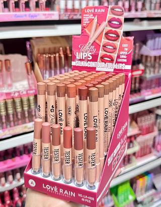 Lápis Contorno Labial Love Rain ( Cores separar que estevem disponível)