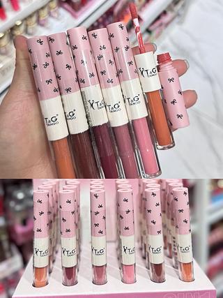 Lip Balm + Lip Gloss 2 em 1 Tango Cores separar que estevem disponível