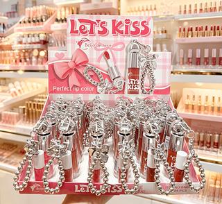 LIP GLOSS COM CHAVEIRO BEIJO DE NEVE CORES SEPARAR QUE ESTEVEM DISPONIVEIS