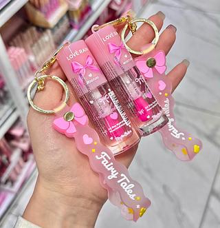 LIP GLOSS COM CHAVEIRO LOVE RAIN CORES SEPARAR QUE ESTEVEM DISPONIVEIS