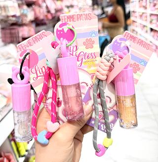 Lip Gloss Femme Paris Cores separar que estevem disponível