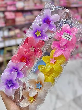 Presilha de Flor (cores separar que estevem disponiveis )