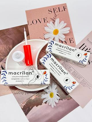 COLA DE CILIO MACRILAN