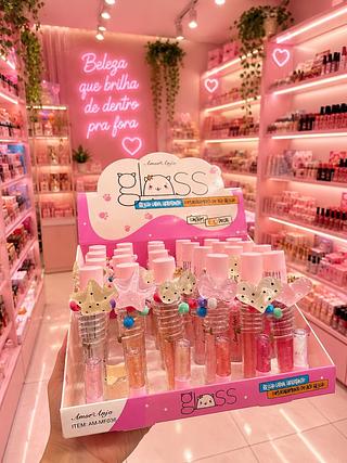 LIP GLOSS AMOR ANJO CORES SEPARAR QUE ESTEVEM DISPONIVEIS