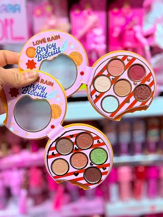Paleta de sombra Love Rain Cores separar que estevem disponível