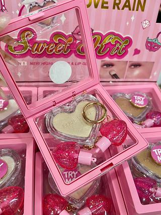 ILUMINADOR COM GLOSS LOVE RAIN CORES SEPARAR QUE ESTEVEM DISPONIVEIS