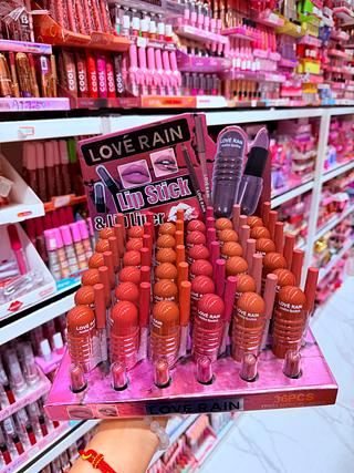 KIT BATOM E LAPIS LABIAL LOVE RAIN CORES SEPARAR QUE ESTEVEM DISPONIVEIS