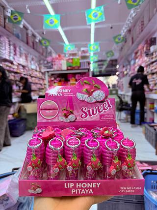 Lip gloss Com chaveiro Pitaya