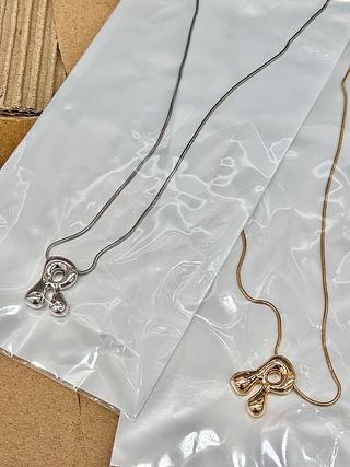 Colar Letras ouro/prata Cores separar que estevem disponível